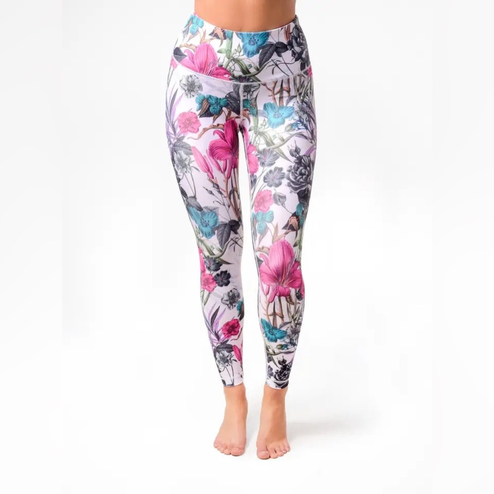 Playground Active White Floral Leggings Sz M